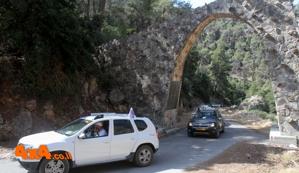 נכנסים ליער הקדושים