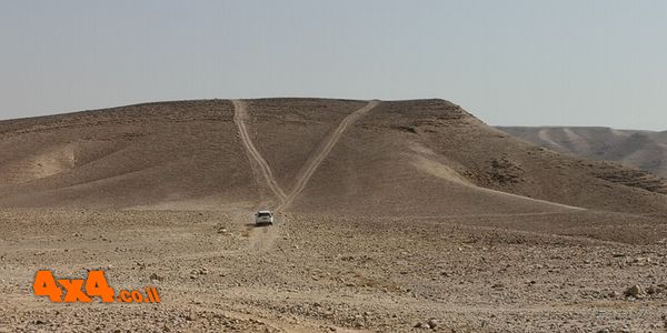 הר מנחם זהו ההר הרשון שאנו עומדים לטפס