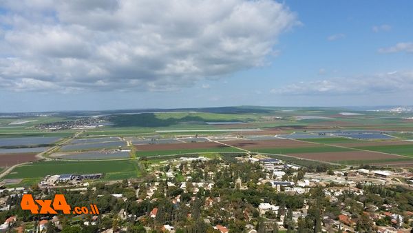 מטפסים מחפציה אל פסגת הר ברקן דרך מעלה הסרפנטינות 
