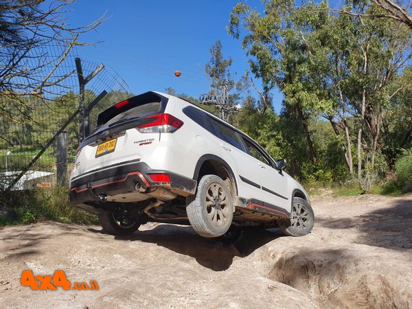 1613637433662