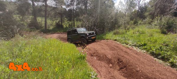 1616915407870