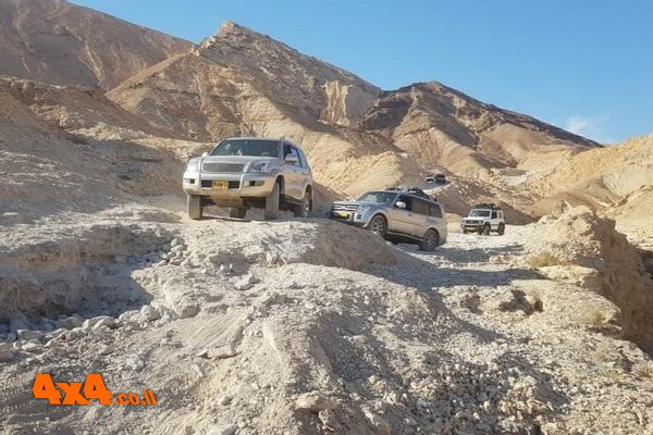 טיולי סוף השבוע, מסע לירדן וטיולים מיוחדים בארץ בסוכות