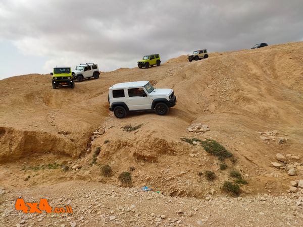 1651172671223