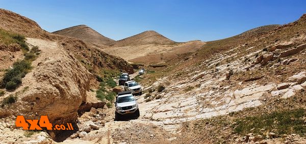 שיירת הטויוטה בציר המאגורה