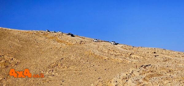 יורדים את הסכין הדרומית