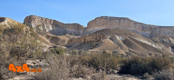 1745744944990