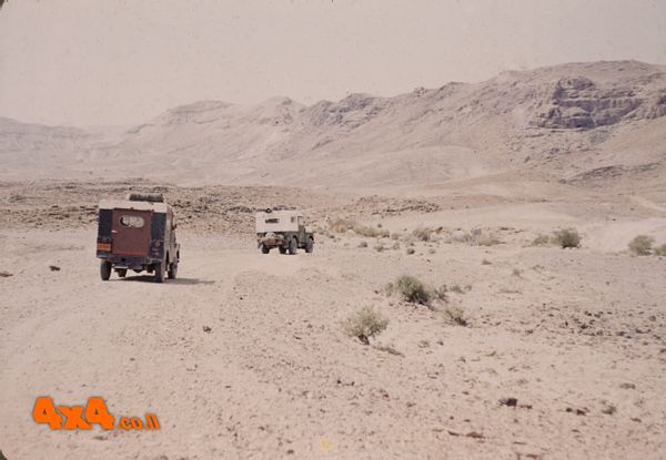 שביל באמצע: חדוות הטיולים באמצע השבוע