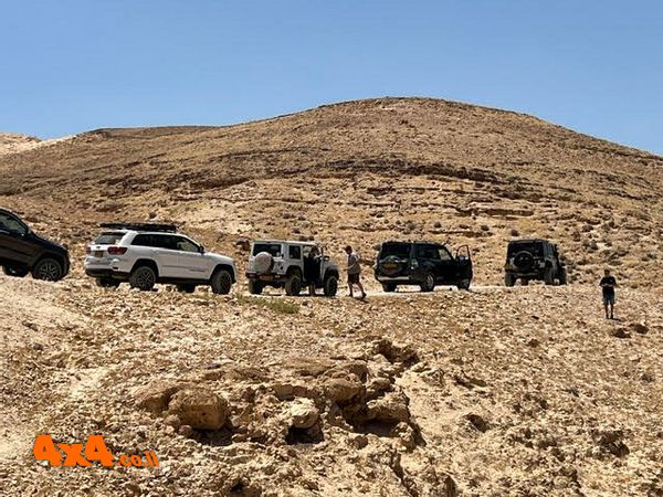 על הרכסים לכיוון הר נמר