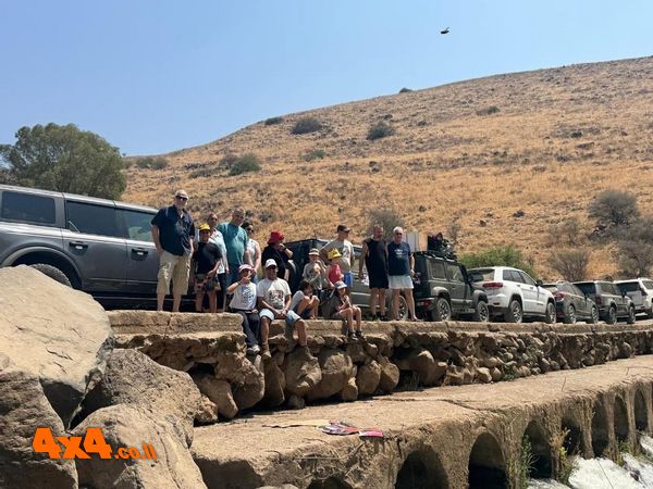 טיול ג'יפים משפחתי - מעיינות קרירים בין מורדות הגליל והגולן 15/08/2026