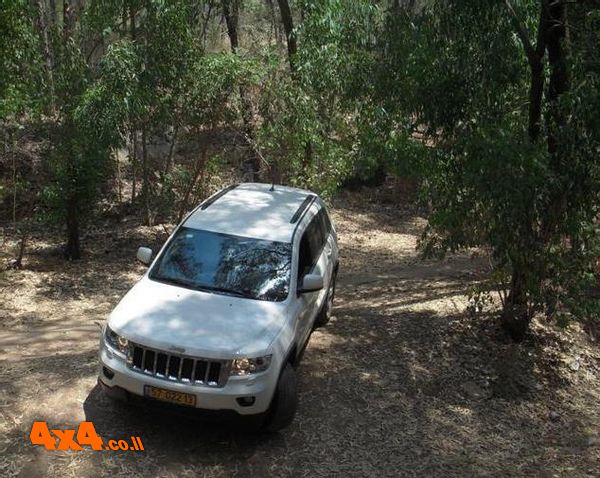 מועדון ג'יפ בהדרכת נהיגה בשטח טרשי, הר חורשן, 13.7.12