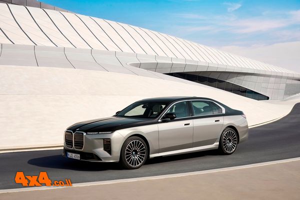 פורום: חברת BMW משיקה את ה-7 Series 