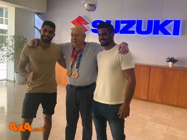 פורום: שגיא מוקי וטוהר בוטבול באו להודות לצבי נטע על התמיכה והחסות לאולימפיאדה