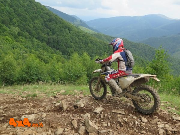 טיול רכיבה אופנועי אנדורו - רומניה