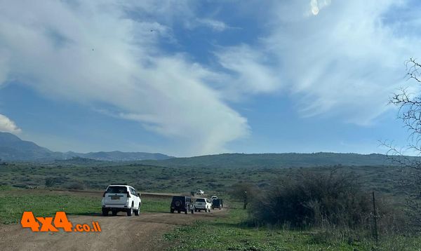 טיול ג'יפים לאורך שביל גולן מצפון לדרום