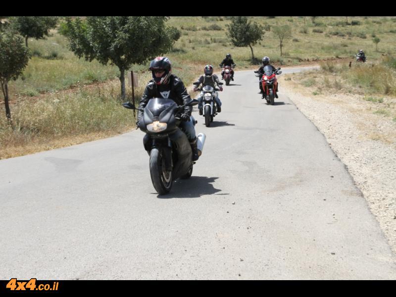 מועדון אופנועי דוקאטי בטיול לחבל הבשור