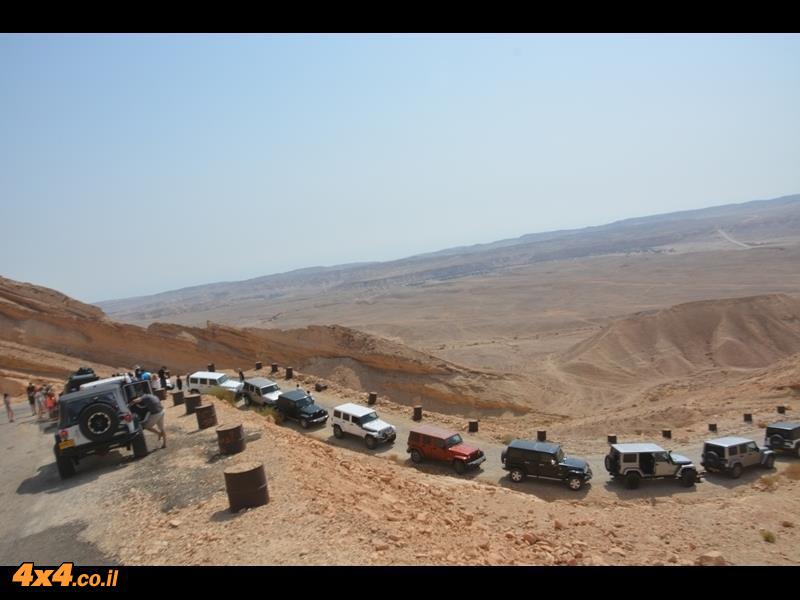 טיול רנגלרים ורוביקונים - מכתש רמון והערבה - 17/02/17